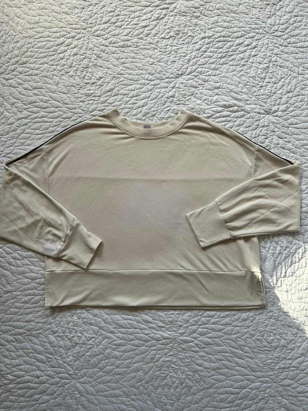Joe Fresh Sweatshirt Size XL Cream Casual